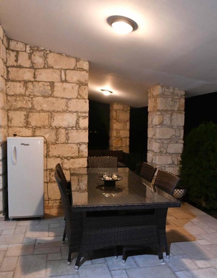 Lasa Black Rock Villa Pafos Exterior foto
